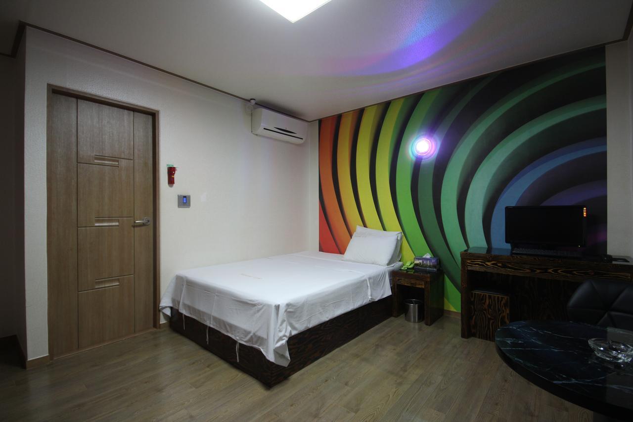 Hotel Lie Geoje Εξωτερικό φωτογραφία