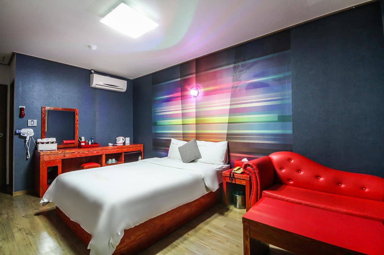 Hotel Lie Geoje Εξωτερικό φωτογραφία