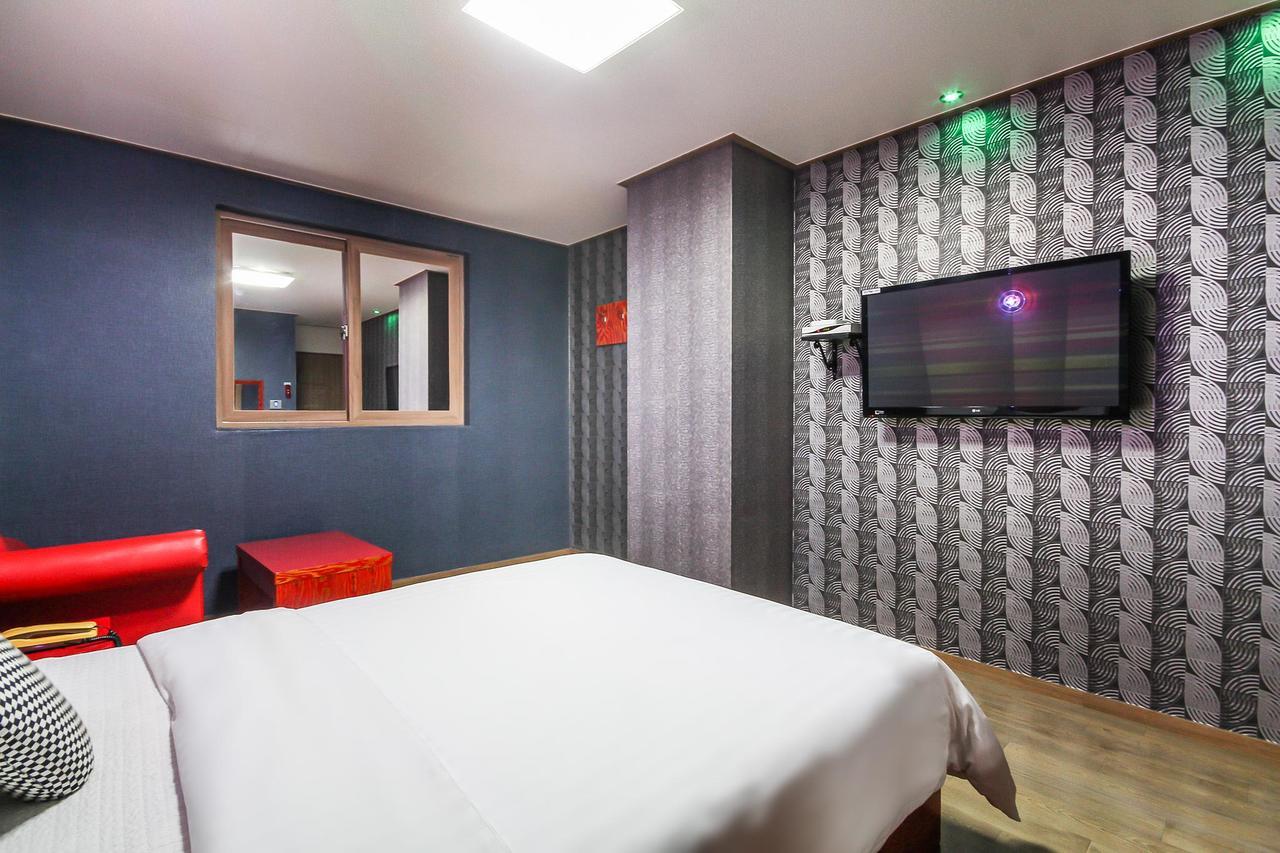 Hotel Lie Geoje Εξωτερικό φωτογραφία